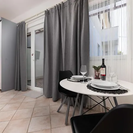 Apartmán Lacrima *