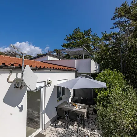 Apartments Lacrima Apartman *